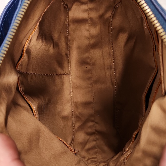 WOMEN'S HOBO INTERNATIONAL BLUE CROSSBODY NWOT - Picture 10 of 11